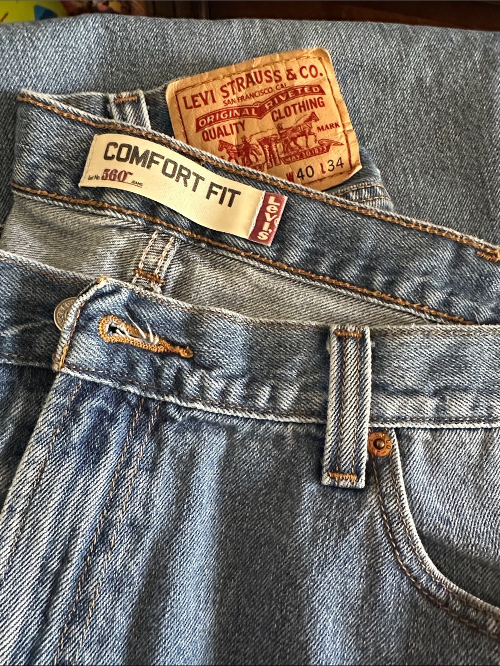 Levi's Light Blue Relaxed Fit Men's Jeans